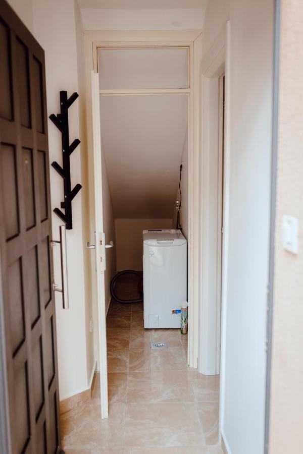 Apartment Zenta With Free Private Parking Split Bagian luar foto
