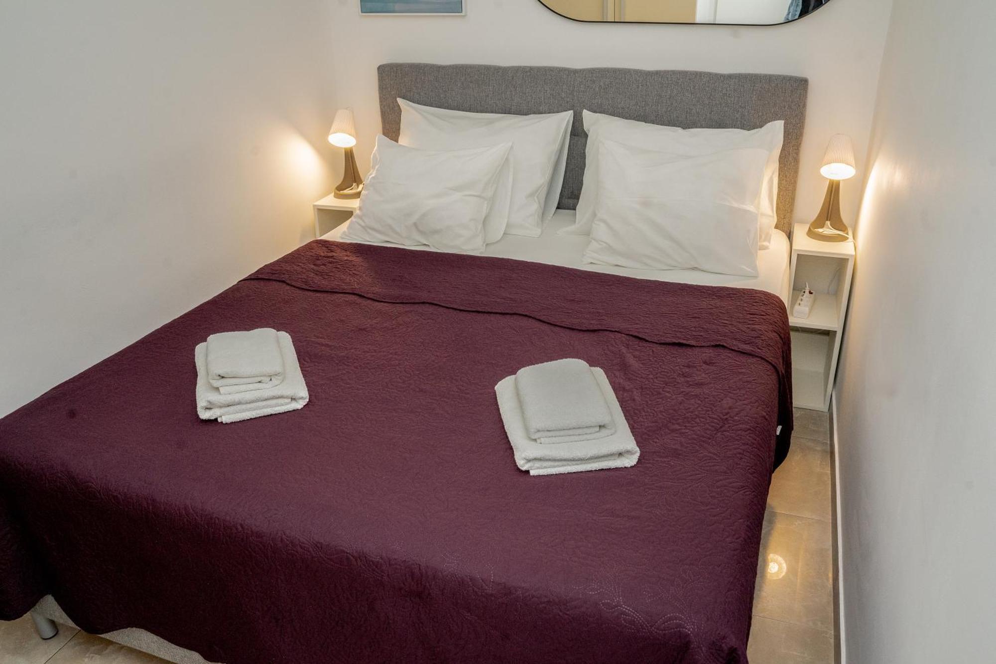 Apartment Zenta With Free Private Parking Split Bagian luar foto
