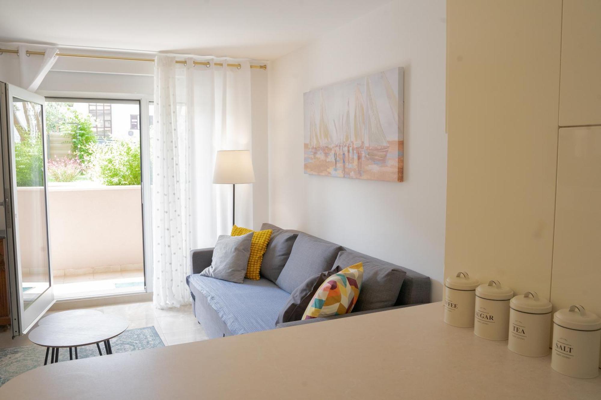 Apartment Zenta With Free Private Parking Split Bagian luar foto