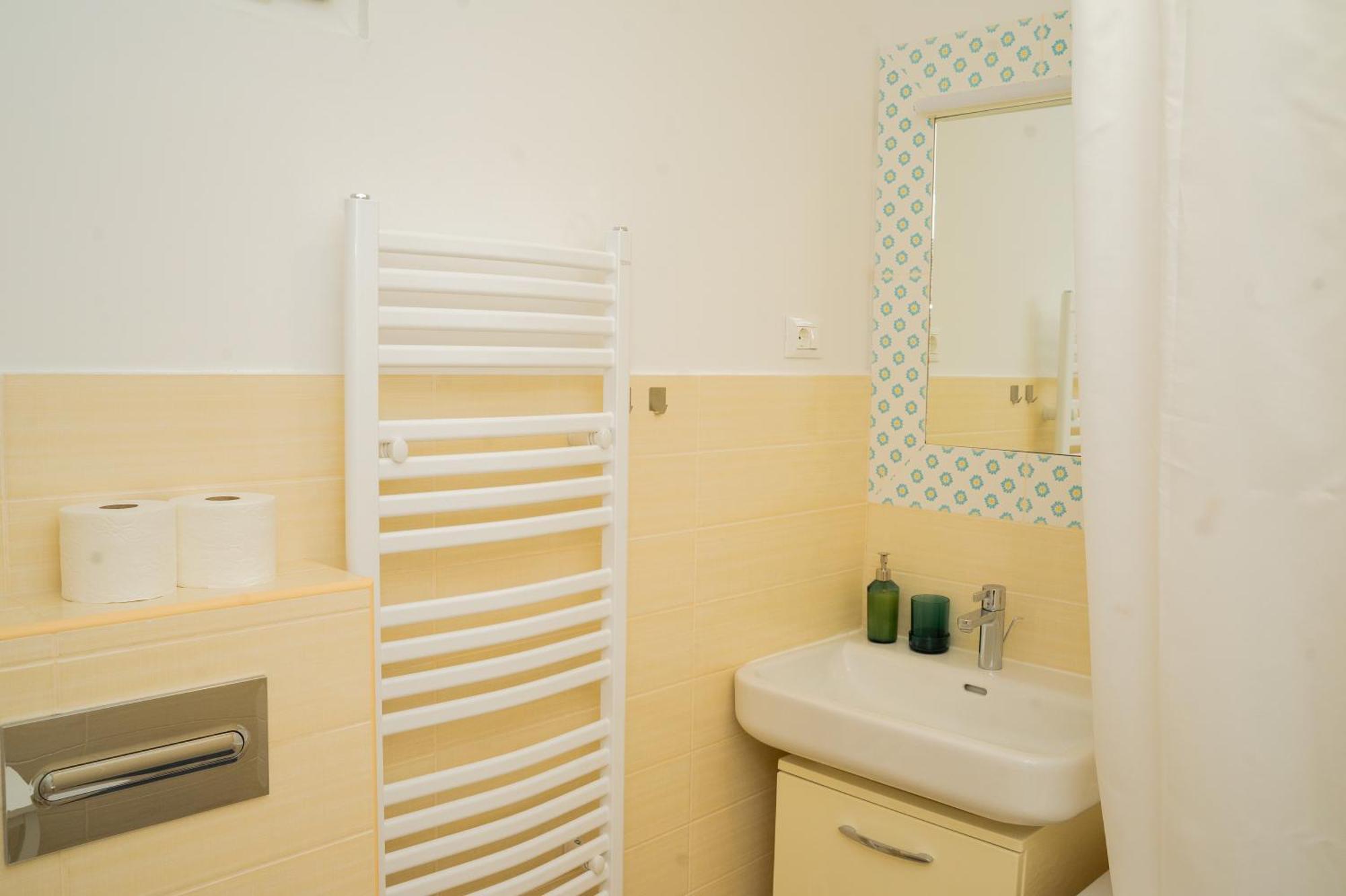 Apartment Zenta With Free Private Parking Split Bagian luar foto