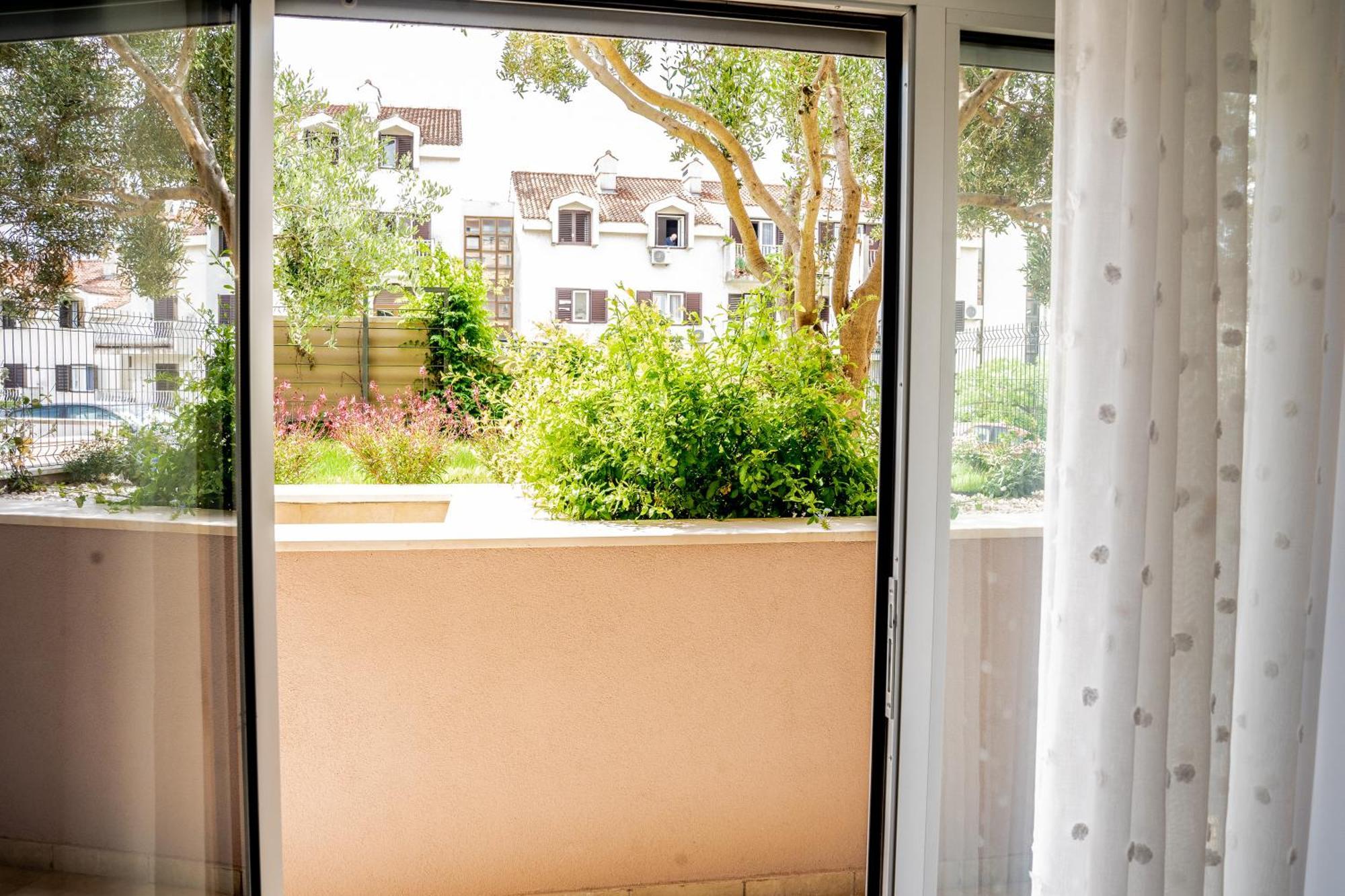Apartment Zenta With Free Private Parking Split Bagian luar foto